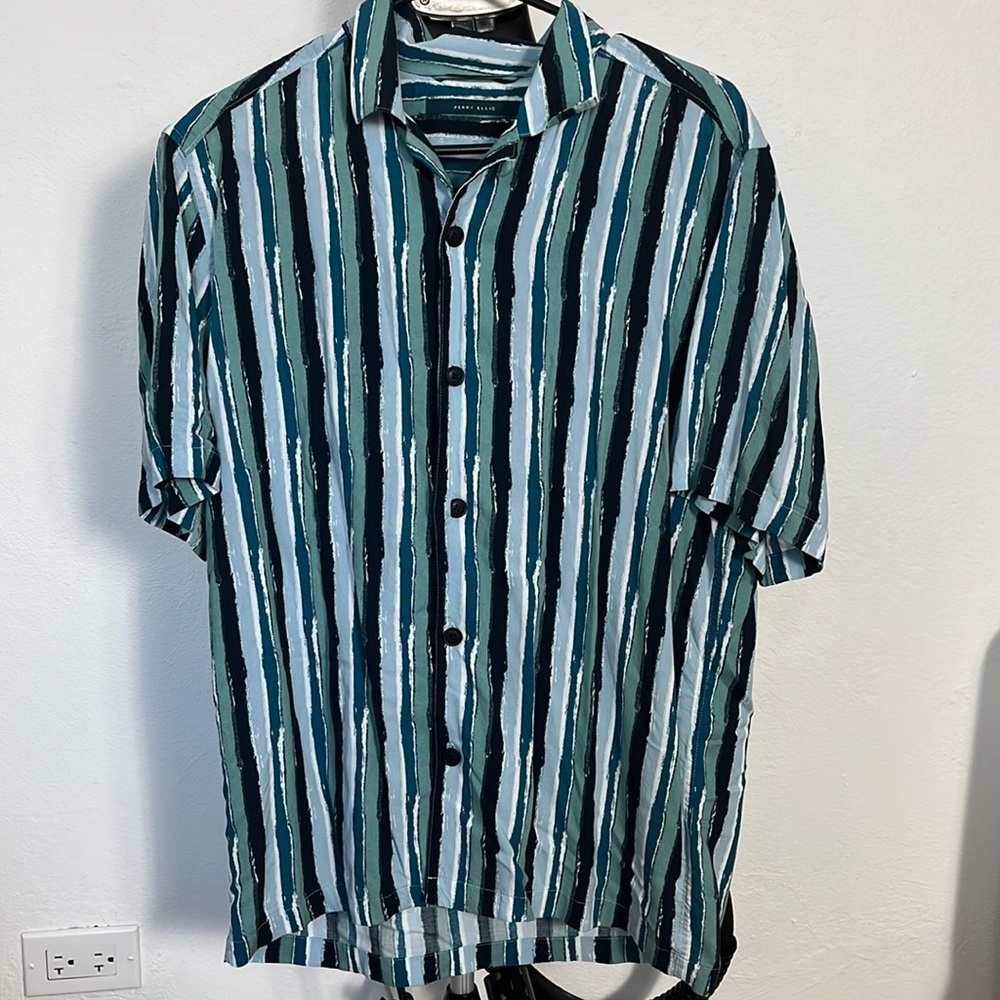 perry ellis m shirt